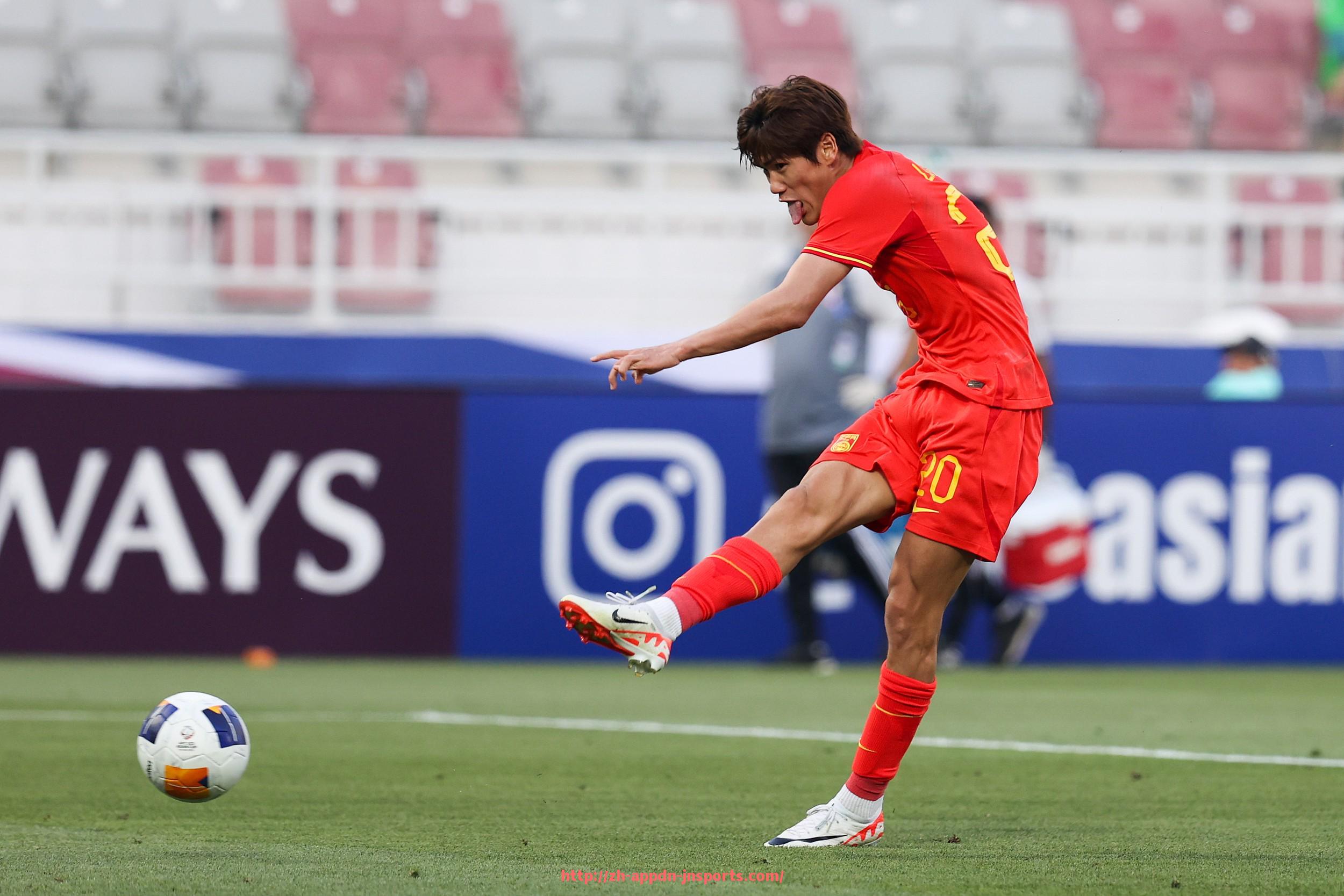 江南体育APP-英超联赛球员工资水平详尽报告及影响因素解析